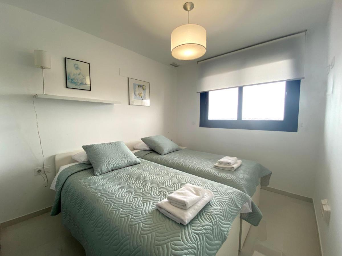 SEA SENSES - Punta Prima - VISTA AL MAR Apartment Torrevieja Bagian luar foto